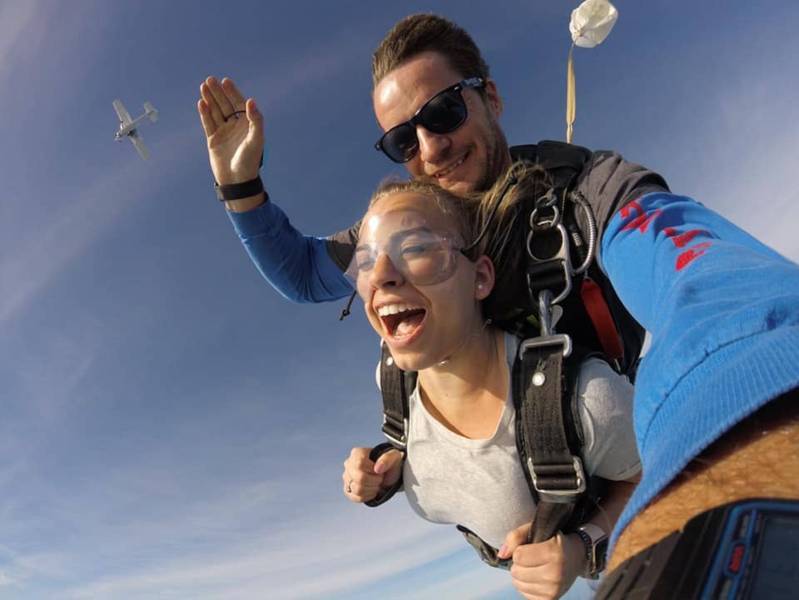 skydiving in goa